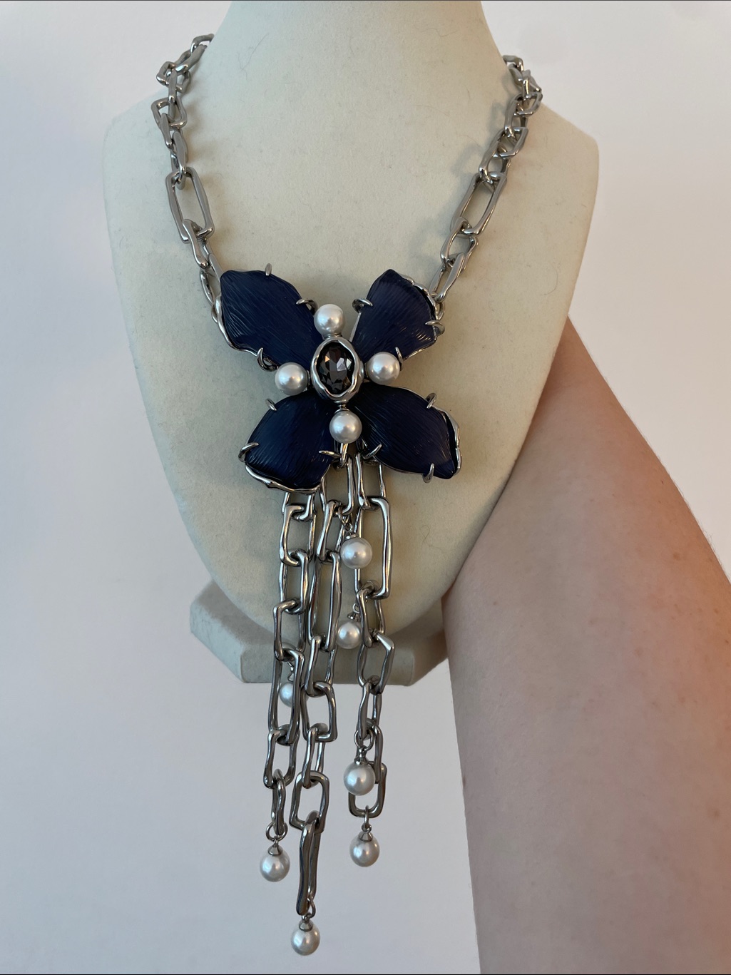 Alexis Bittar Navy Flower Pendant Necklace With Pearl Drops
